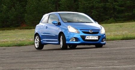 Autko z ADHD - Opel Corsa OPC
