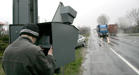 Problemy policjantów z fotoradarami