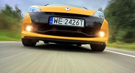 Test: Renault Clio RS 2.0 16V - generator adrenaliny