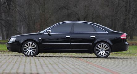 Audi A6 2.4 V6: Pozornie na każdą kieszeń