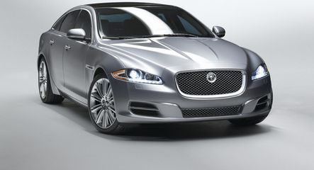 Jaguar XJ mocniejszy od Rosomaka