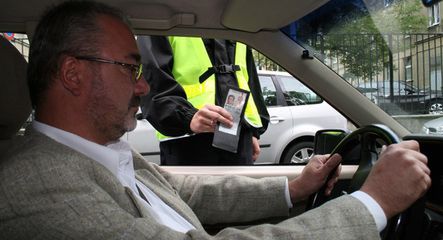 Nie prowokuj policjanta!