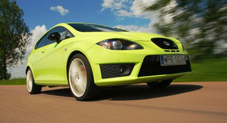 Seat Leon Cupra R: uwodzi wyglądem i zachwyca osiągami