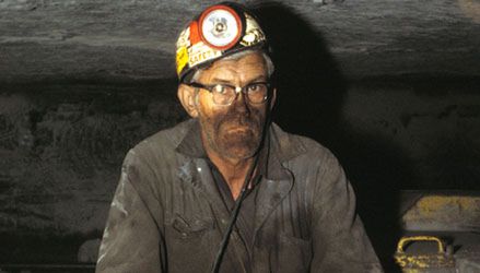 Tysiąc metrów pod ziemią spadły skały na górników