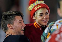 Miley Cyrus pocałowała dziewczynę