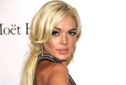 Lindsay Lohan naga za milion