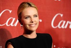 Charlize Theron adoptowała