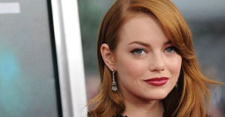 Emma Stone czyta o sobie