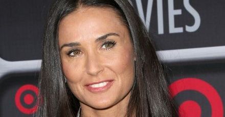 Demi Moore instruktorką jogi