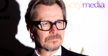 Gary Oldman już nie potrafi mówić jak Brytyjczyk