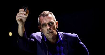 Hugh Laurie znów wystąpi w Polsce!