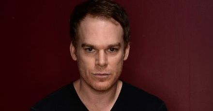 Michael C. Hall zabija intruza