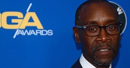 Don Cheadle zbiera pieniądze na film o Miles Davisie