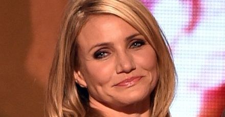 Cameron Diaz przedstawia Benji Maddena rodzinie