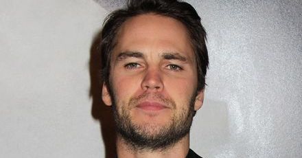 Taylor Kitsch w "Detektywie"