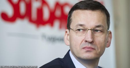 Zakaz handlu w cztery niedziele w miesiącu. Postulat Solidarności ma poparcie Morawieckiego