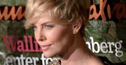 Charlize Theron znów adoptuje