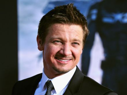 Jeremy Renner opowie o obu wojnach światowych