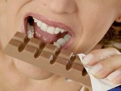Gorzka czekolada redukuje tkankę tłuszczową