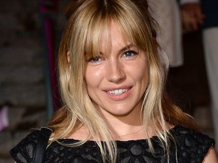 Sienna Miller wybiera macierzyństwo