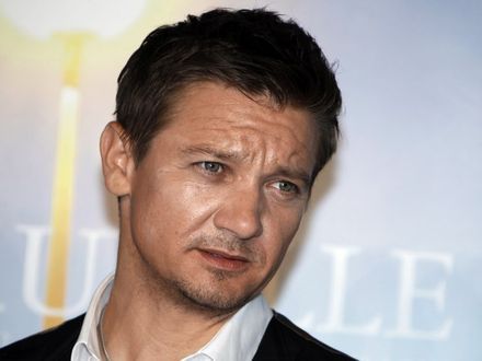 Jeremy Renner z byłą i ciężarną