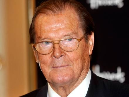 Roger Moore już się nie opala