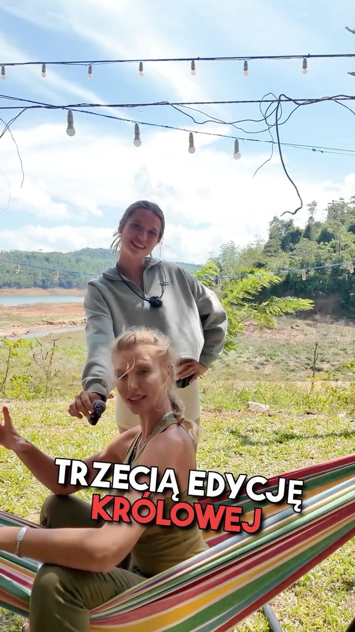 Karolina Pajączkowska, Nicol Pniewska