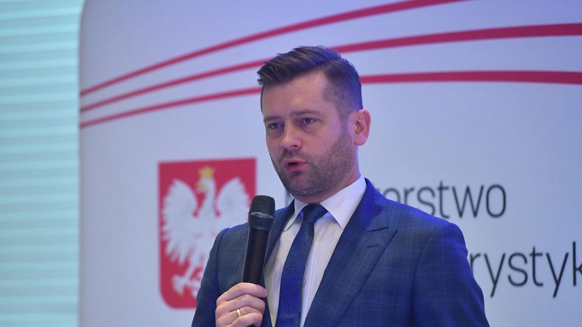 Zdjęcie okładkowe artykułu: PAP / Piotr Nowak / Na zdjęciu: Kamil Bortniczuk