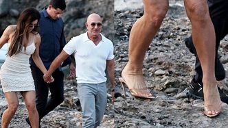 Lauren Sanchez walczy o życie w wysokich szpilkach na kamienistej plaży. Poświęcenie godne ikony mody?