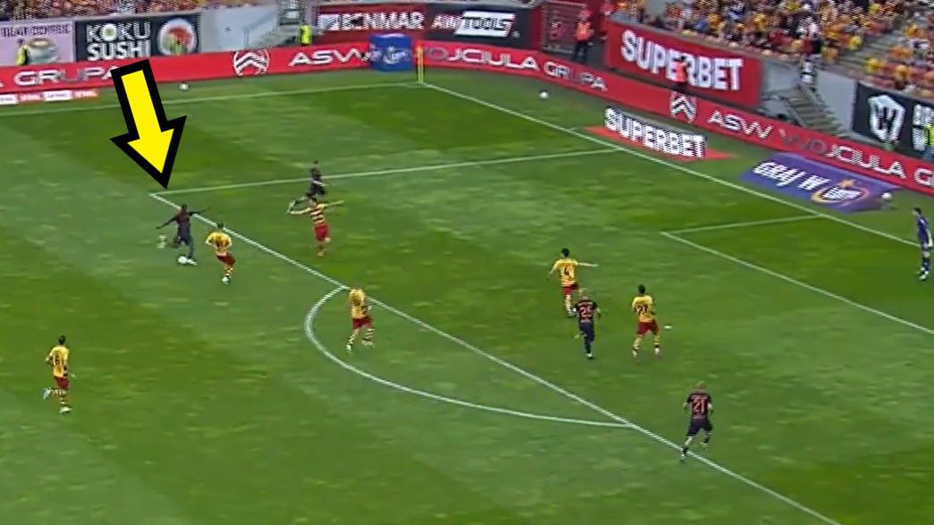 Twitter / Canal+ Sport / Cudowny gol Fassbendera