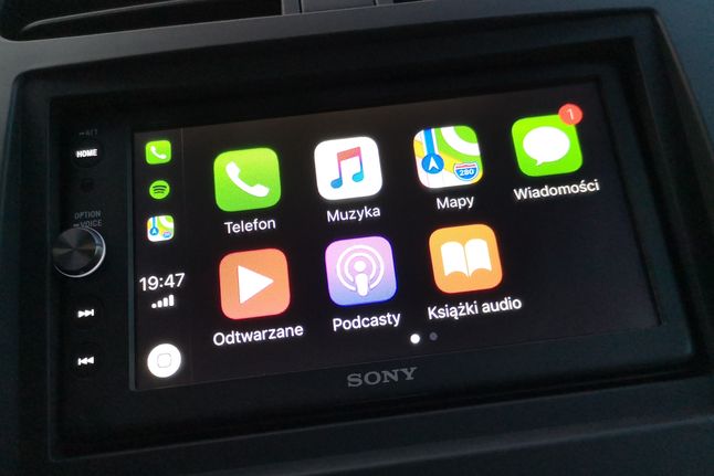 Apple CarPlay: menu główne.