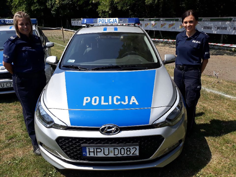 Policjantki pomogły 40-letniemu mężczyźnie