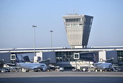 Incydent na lotnisku Chopina w Warszawie. Kolizja dwóch samolotów