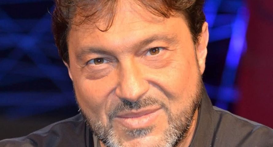 Atak na ikonę włoskiego dziennikarstwa. Wybuchły dwa samochody