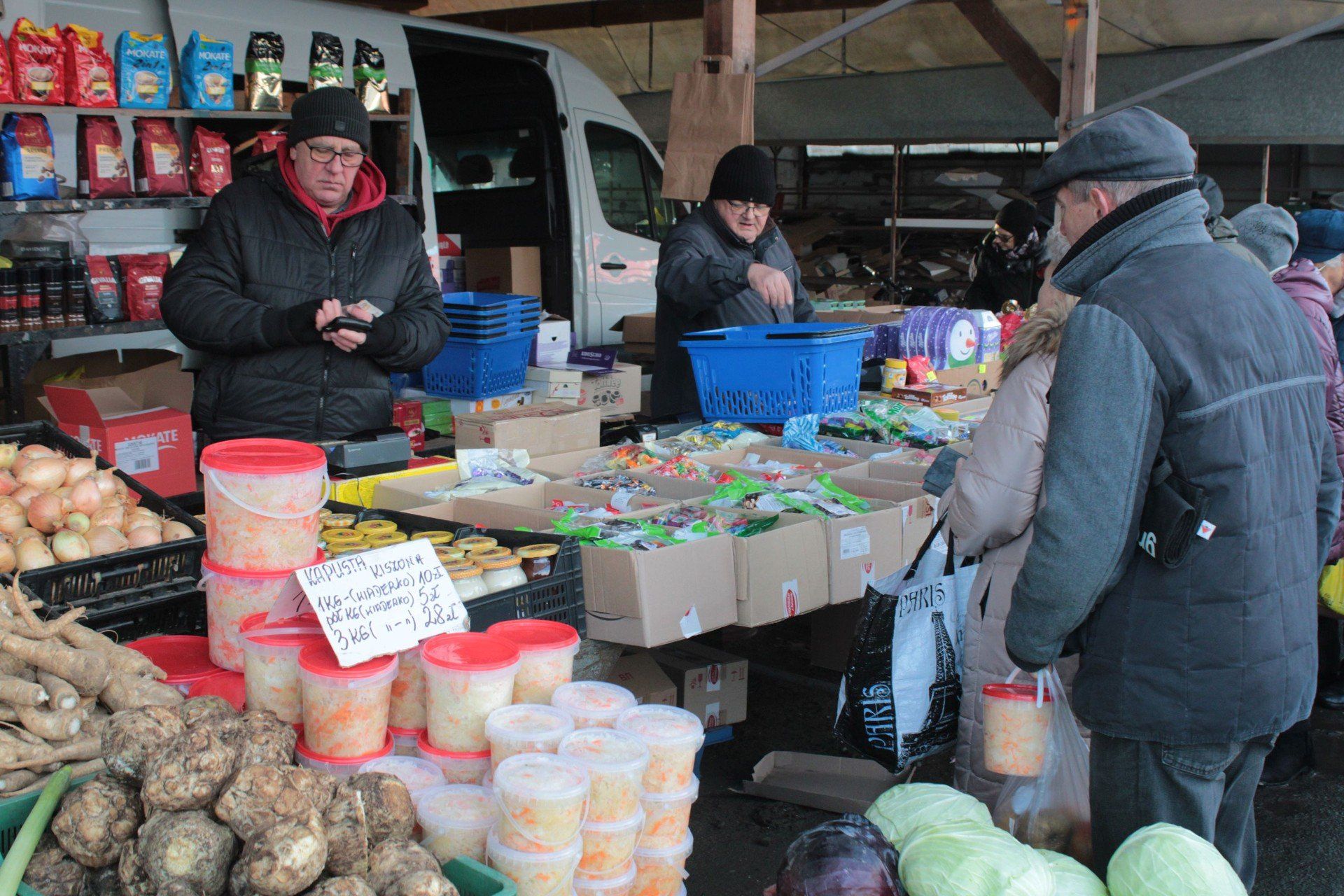 Piątek na targowisku w Koszalinie