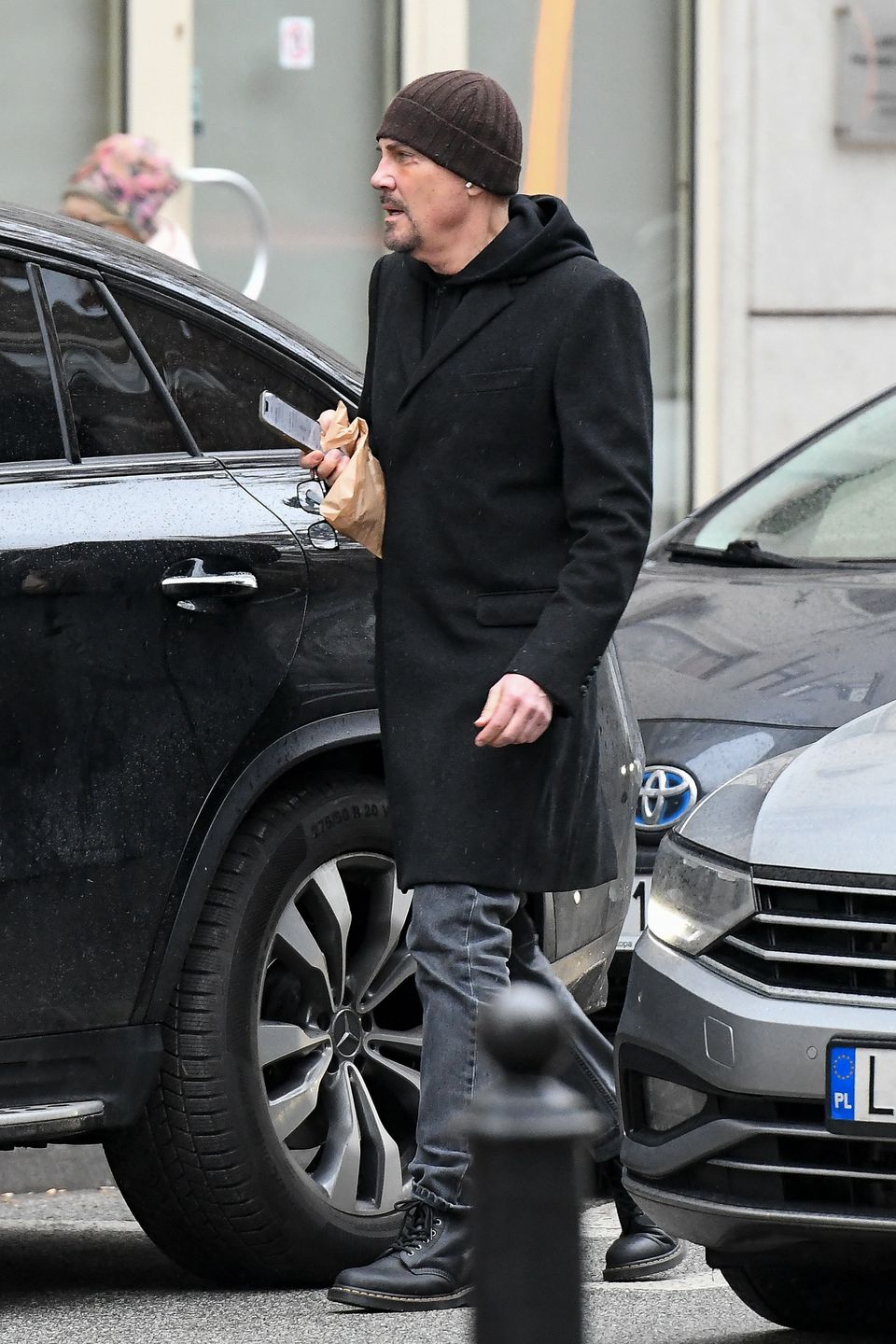 Krzysztof Ibisz parkuje na zakazie