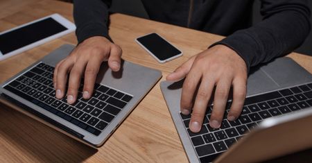 Podszywają się pod infolinię banku! Sprawdź, jak chcą zabrać twoje pieniądze