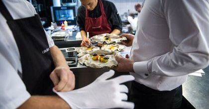 Sieć restauracji traci w oczach klientów. Powodem masowe zatrucia