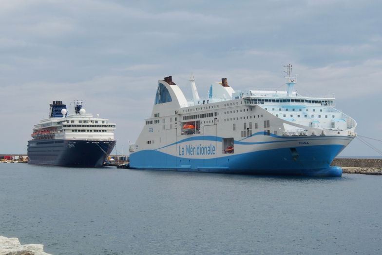 Polska stocznia zbuduje dla Francuzów fragmenty dwóch wycieczkowców