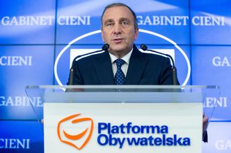 "Niepartyjny" pomysł na polską gospodarkę. Grzegorz Schetyna chce "zatrzymać katastrofę"