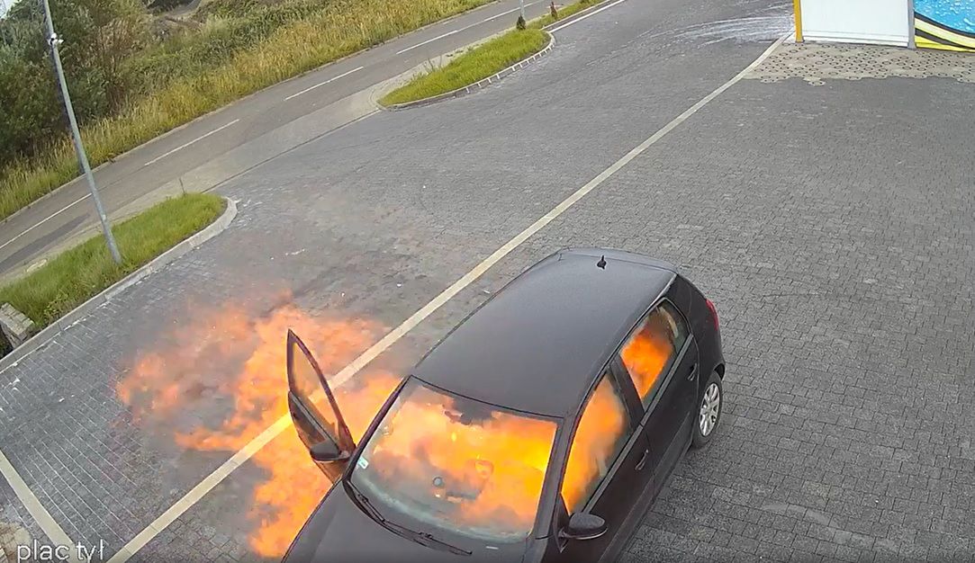 Wyglądało groźnie, kierowca trafił do szpitala