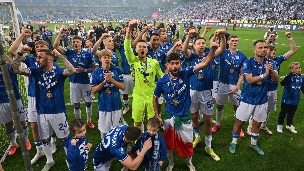 PAP / Jakub Kaczmarczyk / Na zdjęciu: zawodnicy Lecha