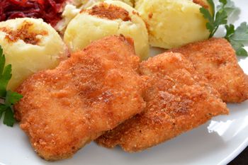 Wrzuć na patelnię podczas smażenia ryby. W domu nie będzie się unosił przykry zapach