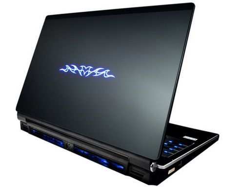Laptop z podwójnym GeForcem GTX 280M 3