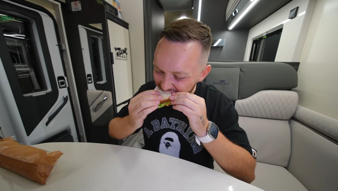 Książulo ocenia kanapki Roberta Makłowicza