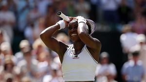 Gauff pierwszą półfinalistką Wimbledonu. Zadecydował trzysetowy bój z rodaczką