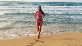 Piękna, zgrabna i seksowna. Polka bez problemu pokona wszystkie WAGs we Francji