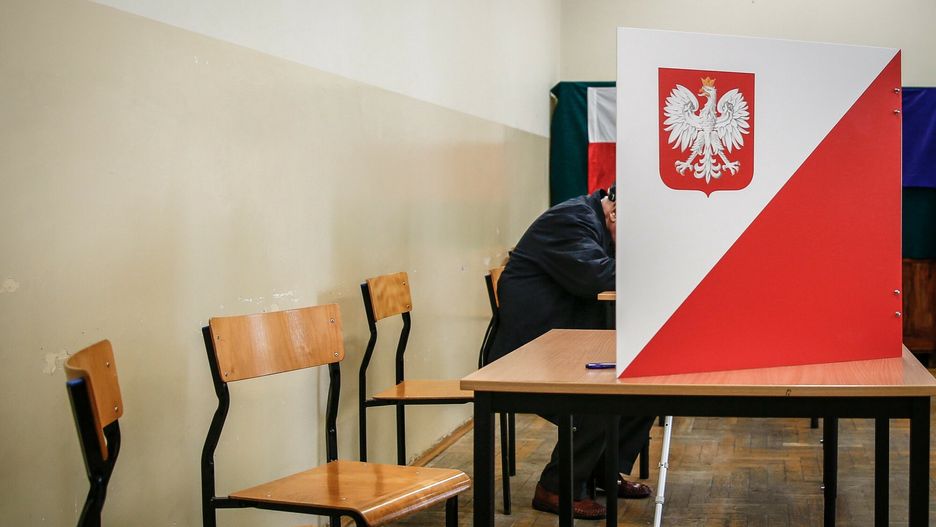 Wybory do PE 2024. Komitety wyborcze. PKW zarejestrowała pierwsze z nich