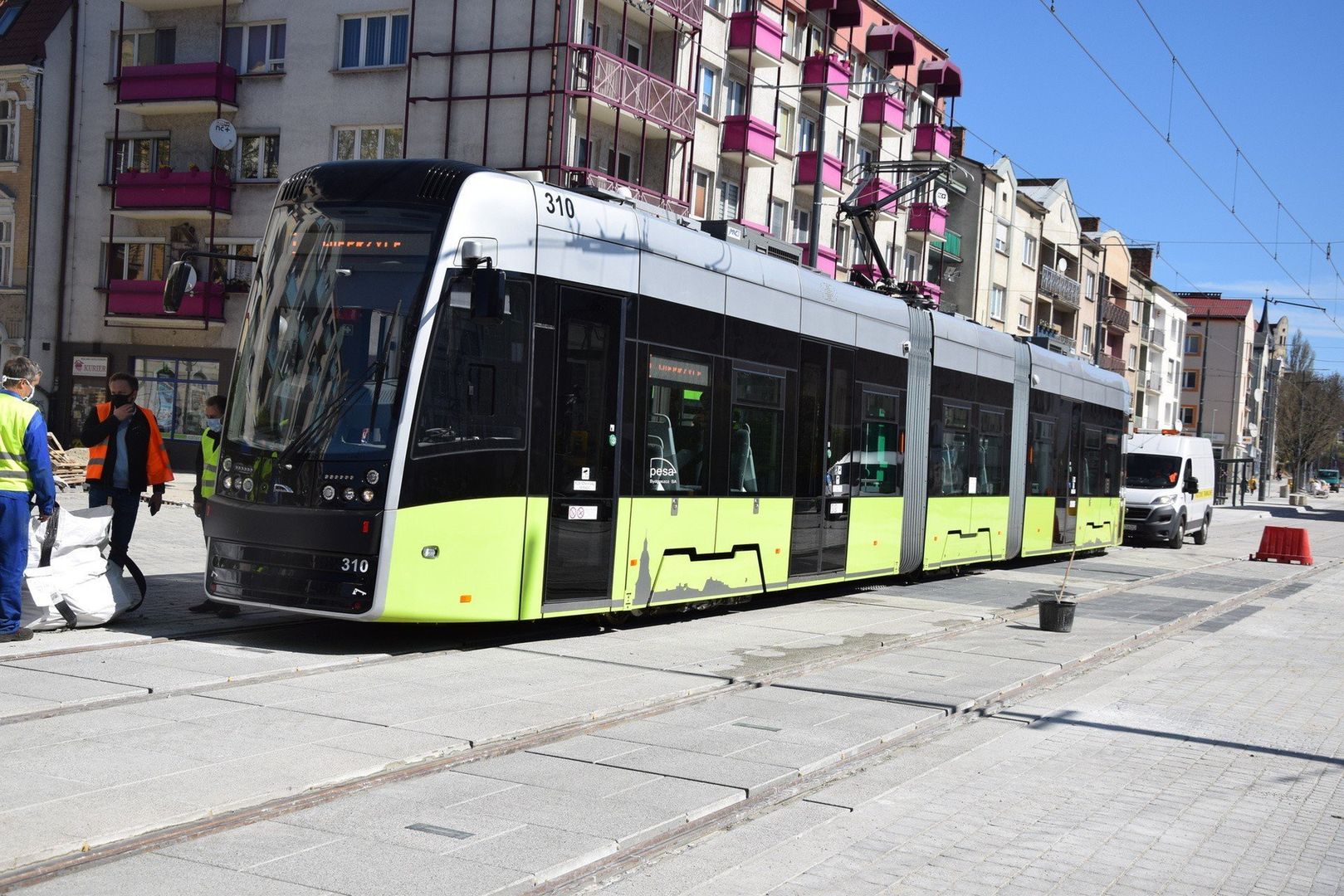 Najnowsze tramwaje w Gorzowie mają pięć lat. Zaczęły jeździć w 2020, już po wybuchu pandemii. Trwała wtedy jeszcze przebudowa ul. Sikorskiego.