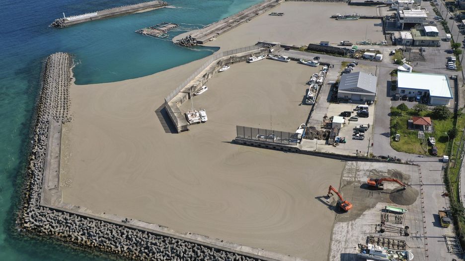 Port w Kunigami, Okinawa